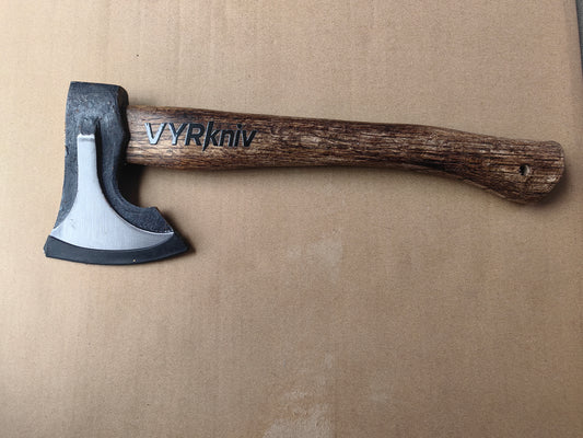VYRkniv Outdoors Hatchet