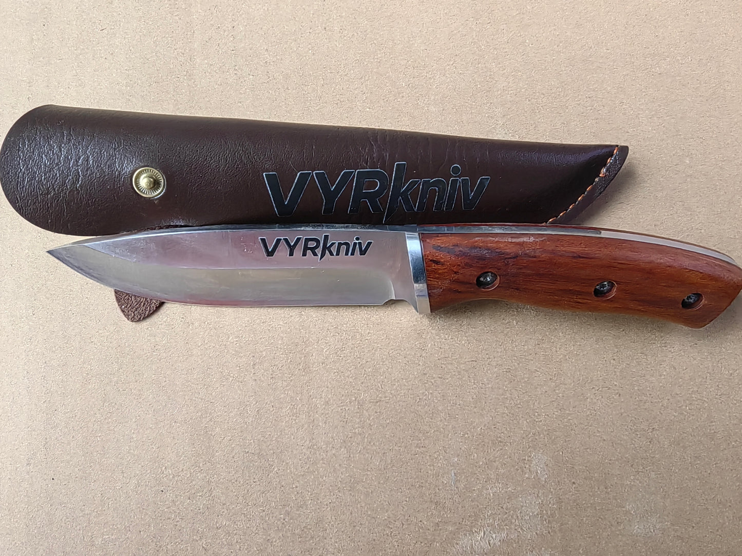 VYRkniv Fixed Blade Knife
